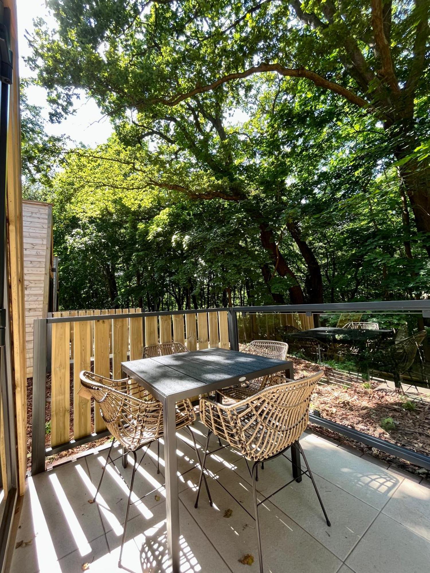 Metropolis Campglamping Campsite *